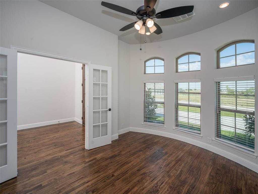 1112 Archives Ave, Nevada, TX 75173 photo