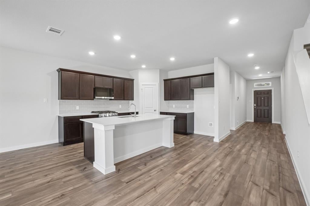 716 Vineyard Way, Forney, TX 75126 photo