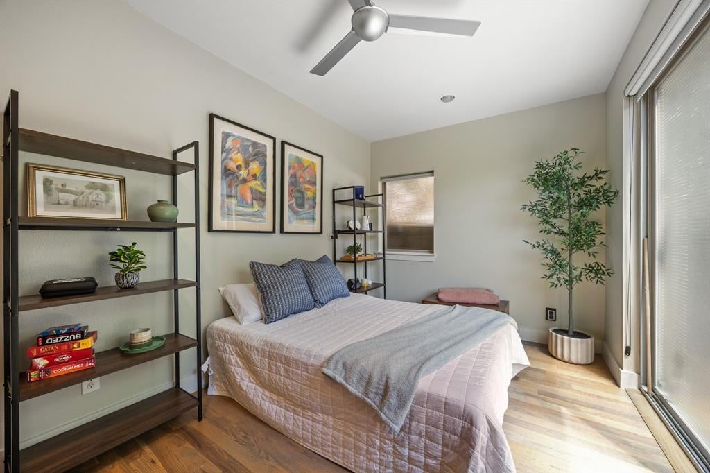 2421 N Garrett Ave #1, Dallas, TX 75206 photo