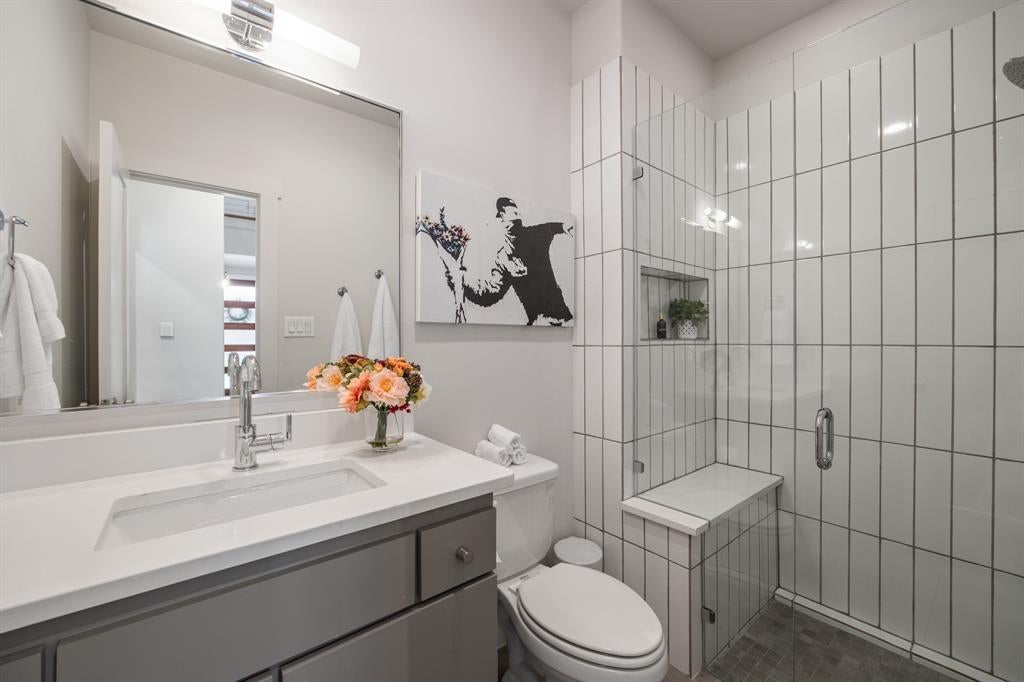 2421 N Garrett Ave #1, Dallas, TX 75206 photo