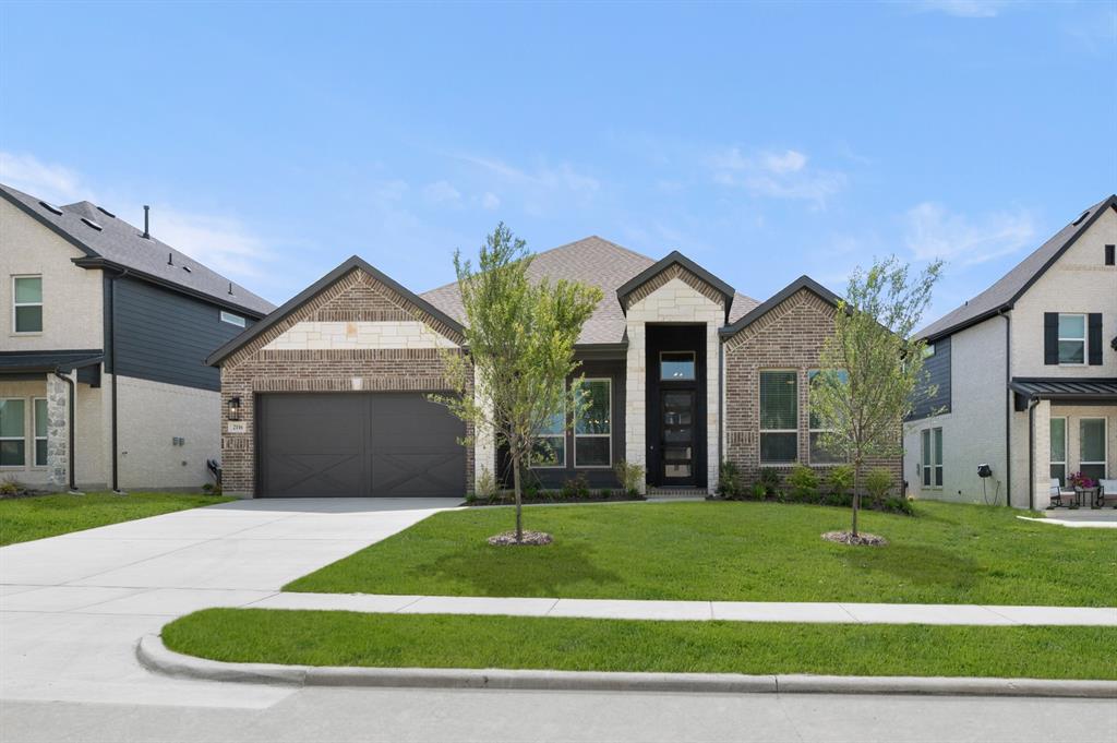 2116 Birdwatch Ct, Mansfield, TX 76084
