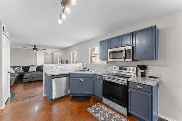 6724 Meadow Way Ln, Fort Worth, TX 76179