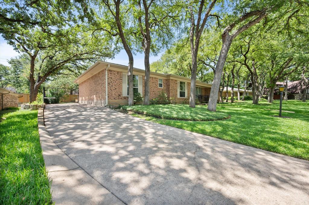 1104 Arlena Dr, Arlington, TX 76012 photo