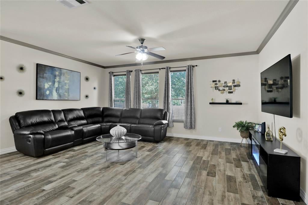 14008 Esperanza Dr, Fort Worth, TX 76052 photo