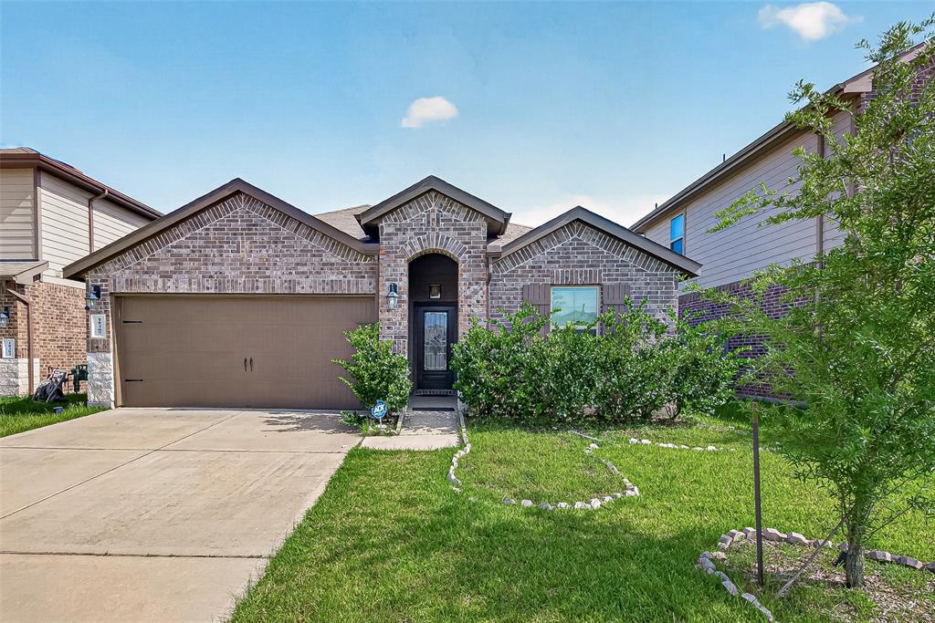 18307 Arcola Bay Ln, Richmond, TX 77407