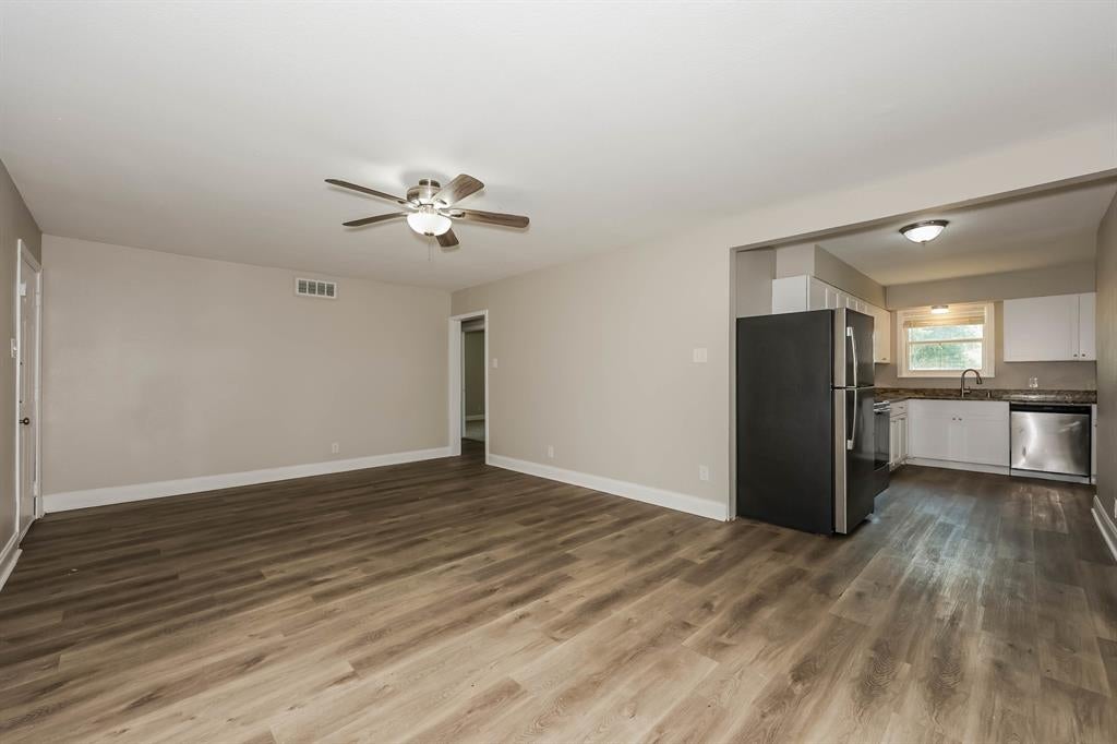7832 Seydel St, Dallas, TX 75217 photo