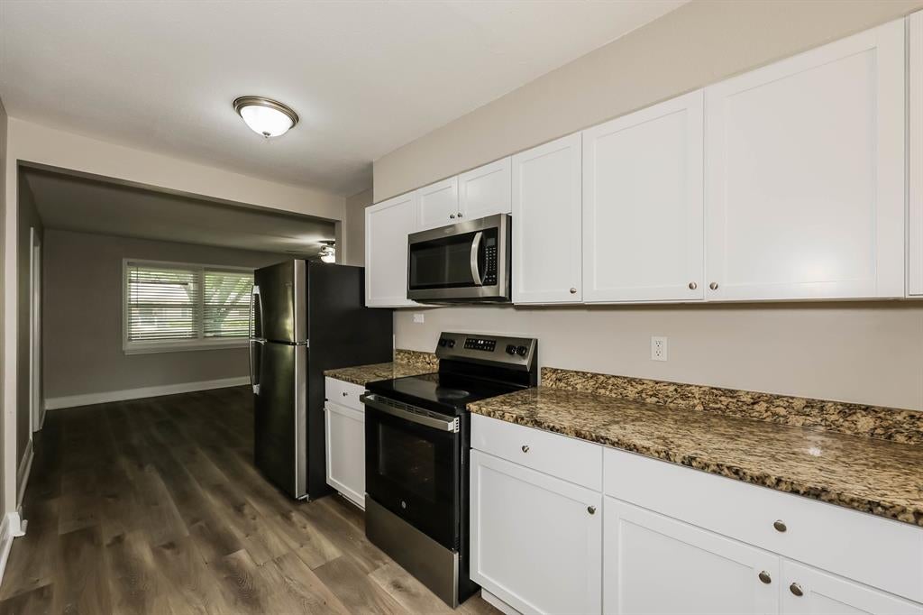 7832 Seydel St, Dallas, TX 75217 photo