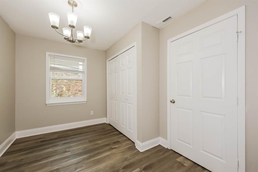 7832 Seydel St, Dallas, TX 75217 photo