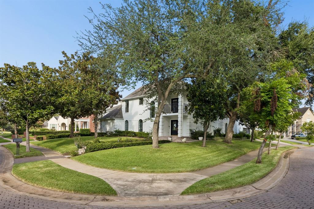 45 Clansmoor Ct, Sugar Land, TX 77479 photo