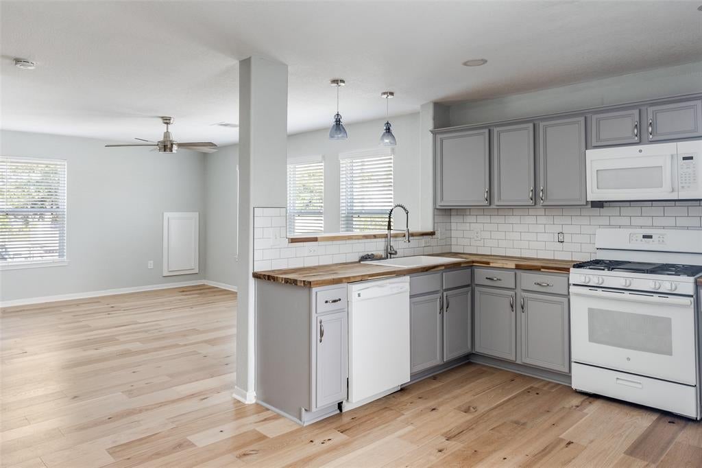 5106 Avenue 0, Galveston, TX 77551 photo