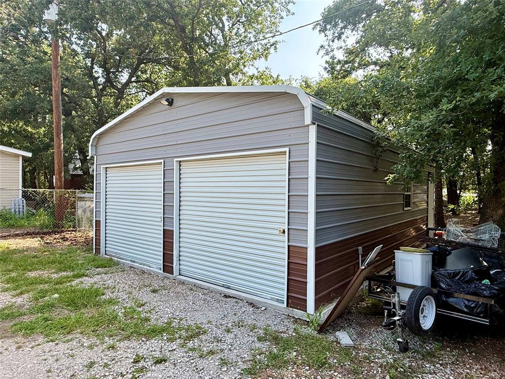 145 Adalida Ln, Springtown, TX 76082 photo
