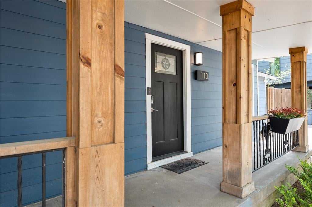 112 N Adams Ave, Dallas, TX 75208 photo