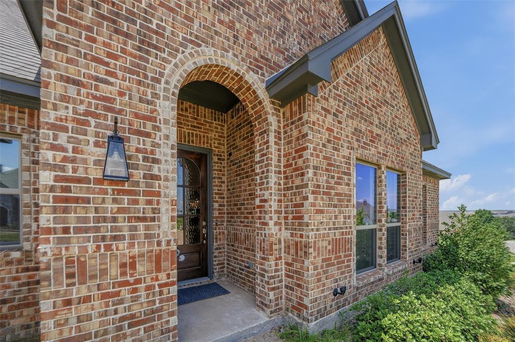 8110 Spanish Hills Dr, Benbrook, TX 76126 photo