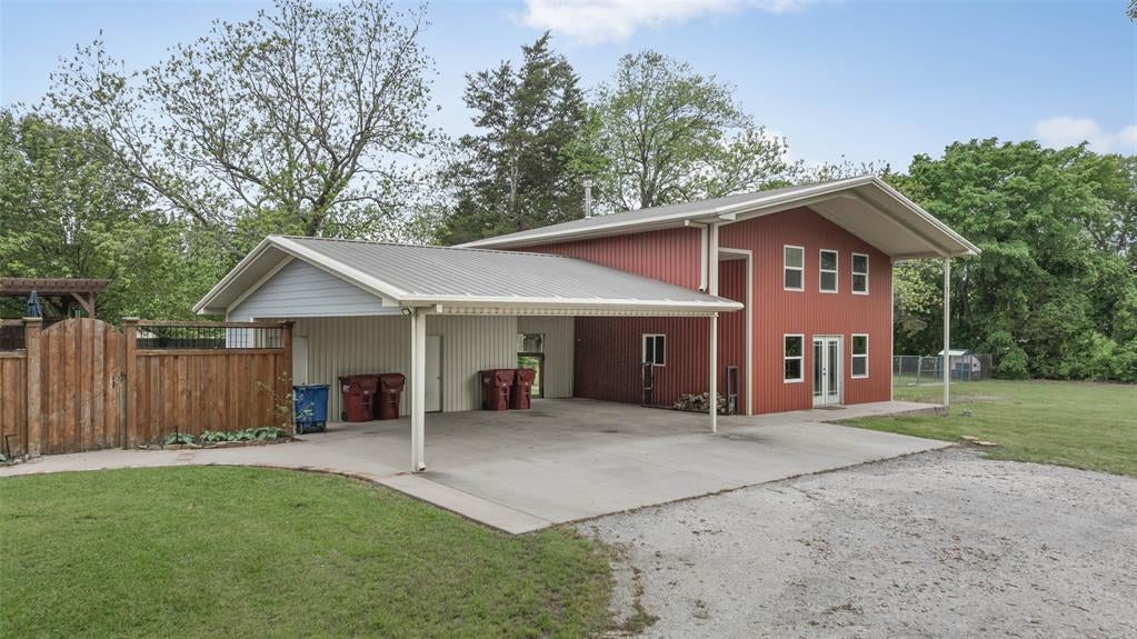 706 S Main St, Farmersville, TX 75442 photo
