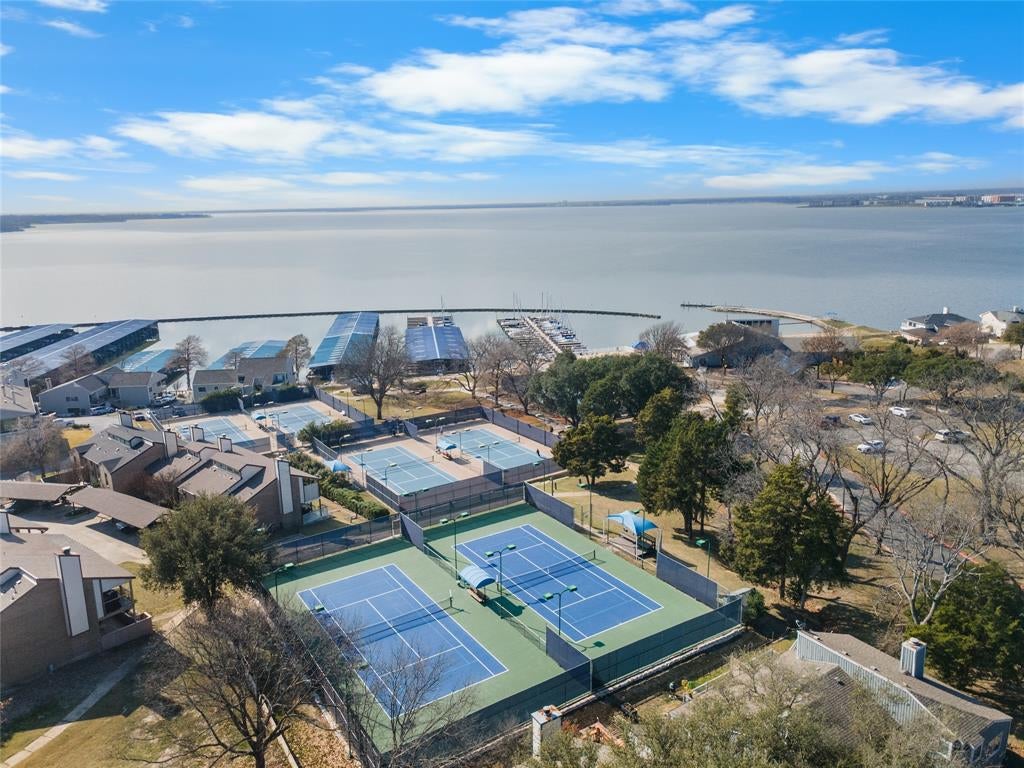 225 Freedom Ct, Rockwall, TX 75032 photo
