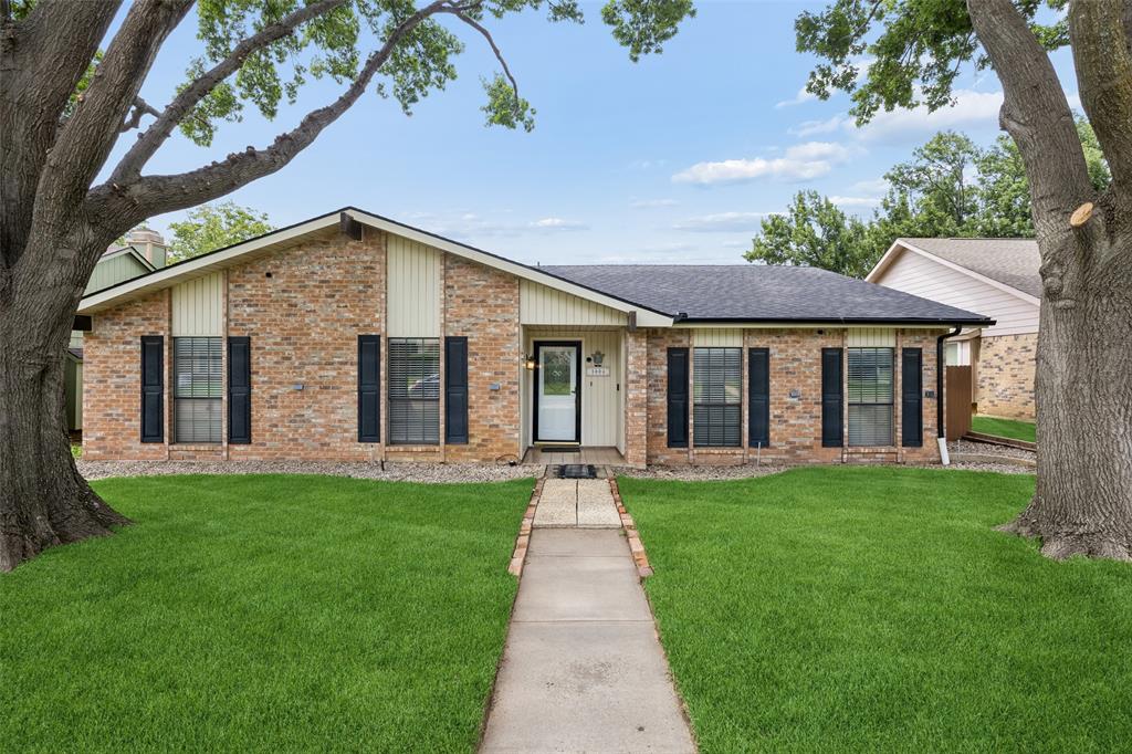 3004 Yorkshire Ct, Flower Mound, TX 75028 photo