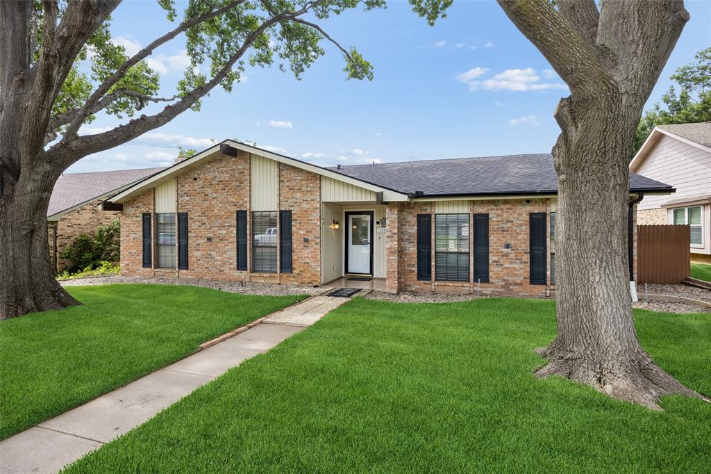 3004 Yorkshire Ct, Flower Mound, TX 75028 photo