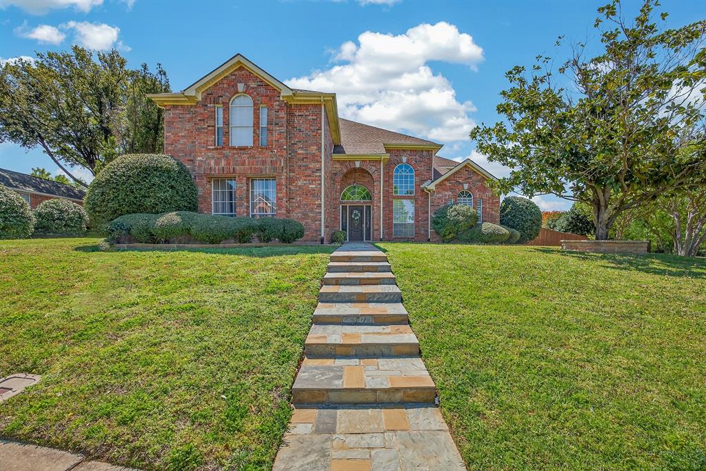 1422 Primrose Ln, Lewisville, TX 75077 photo