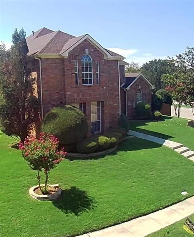 1422 Primrose Ln, Lewisville, TX 75077