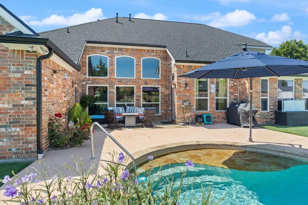 8101 Oak Creek Ln, Denton, TX 76208 photo