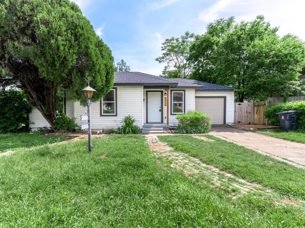 2352 Talco Dr, Dallas, TX 75241 photo