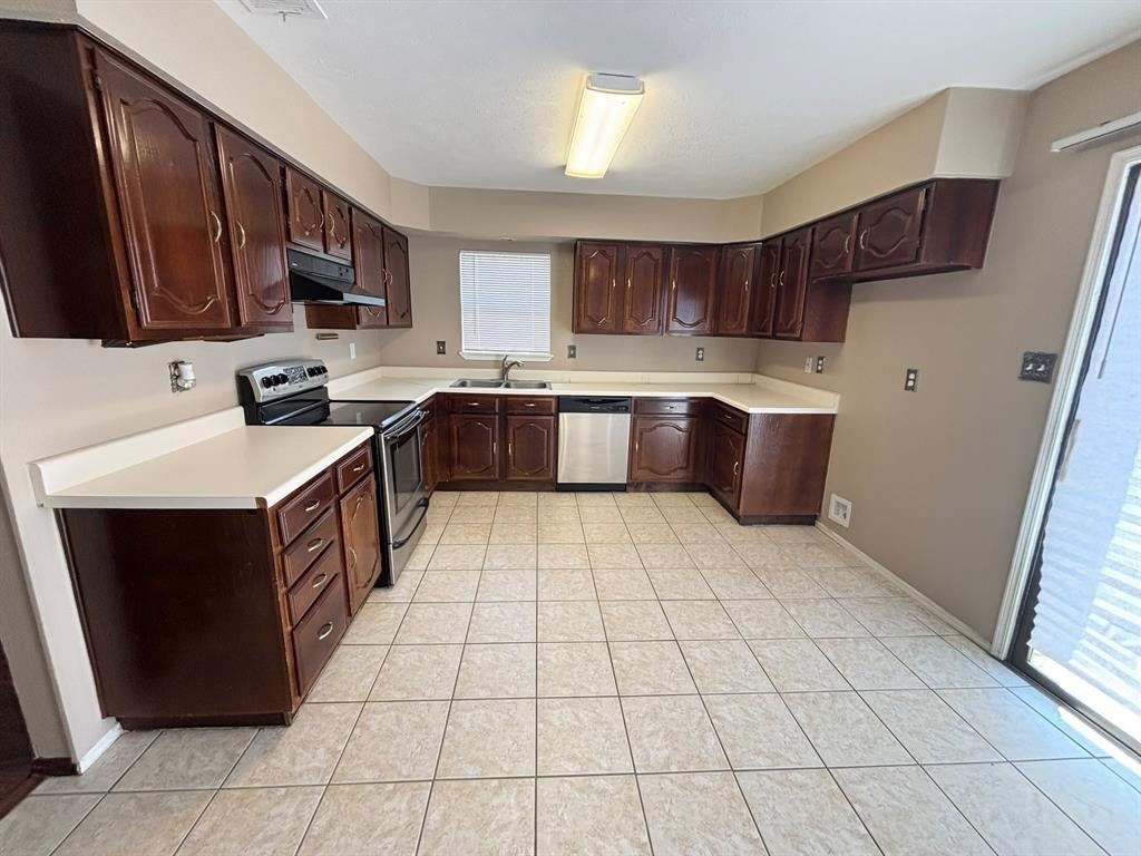 4121 Driscoll Dr, The Colony, TX 75056 photo