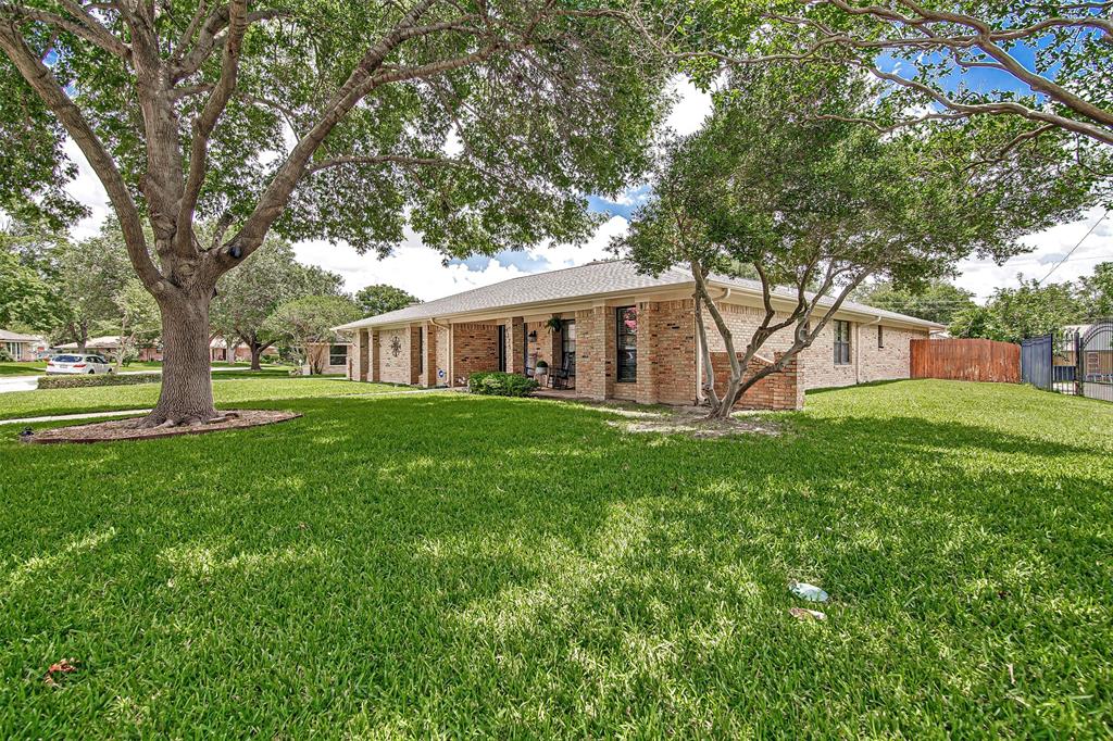 4375 Rota Cir, Fort Worth, TX 76133 photo