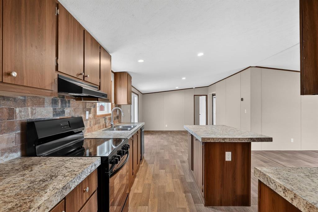 215 Overland Trl, Bridgeport, TX 76426 photo