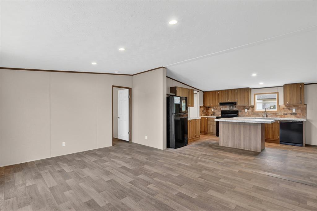 215 Overland Trl, Bridgeport, TX 76426 photo
