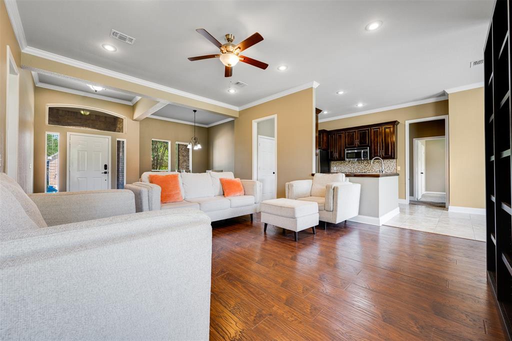 1025 Braydan, Reno, TX 75462 photo