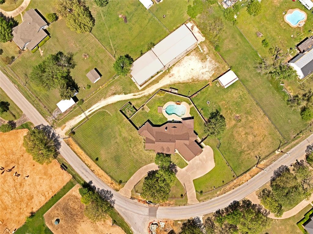 4031 Burleson Retta Rd, Burleson, TX 76028 photo