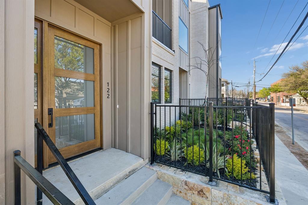 122 S Church St, Mckinney, TX 75069 photo