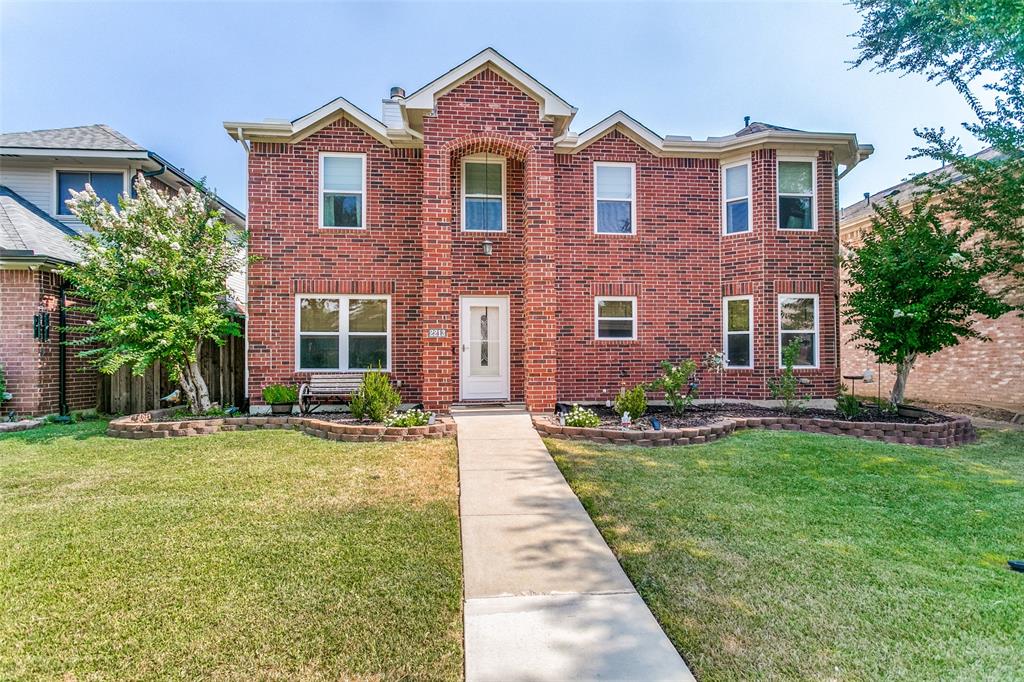 2213 Bresee Dr, Carrollton, TX 75010 photo