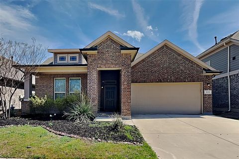 Single Family Residence in Argyle TX 928 Dove Cove.jpg