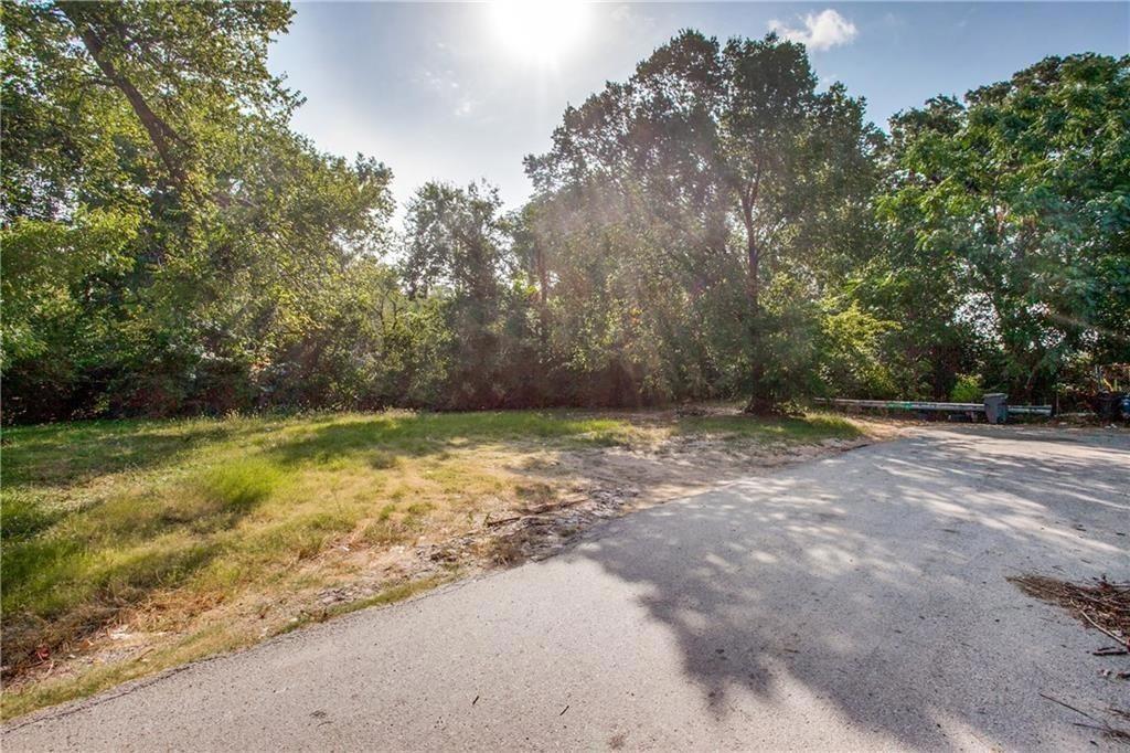 6922 Mohawk Dr, Dallas, TX 75235