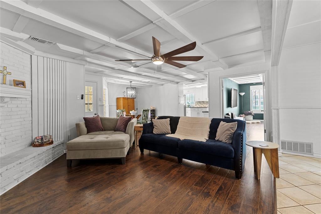 2900 Bedfordshire, Bedford, TX 76021 photo