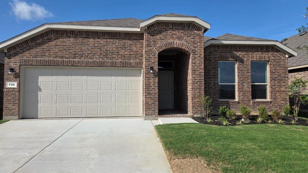 736 Rubicon Rd, Fort Worth, TX 76247