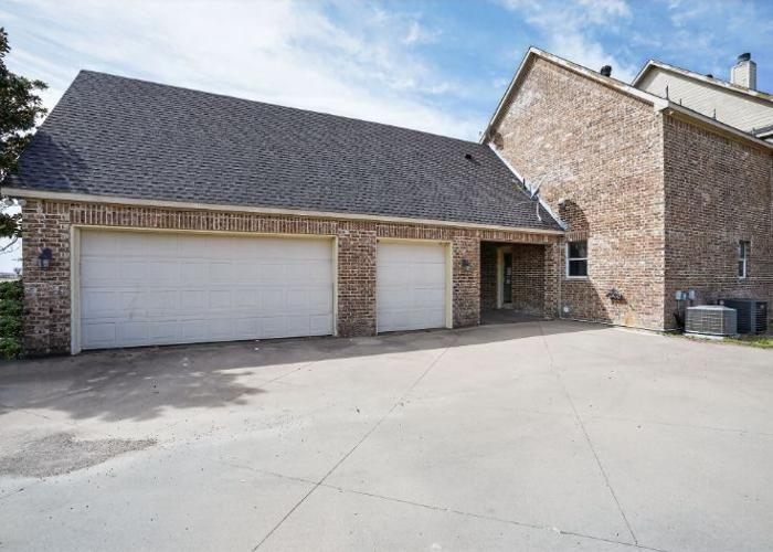 437 Aledo Creeks Rd, Fort Worth, TX 76126 photo