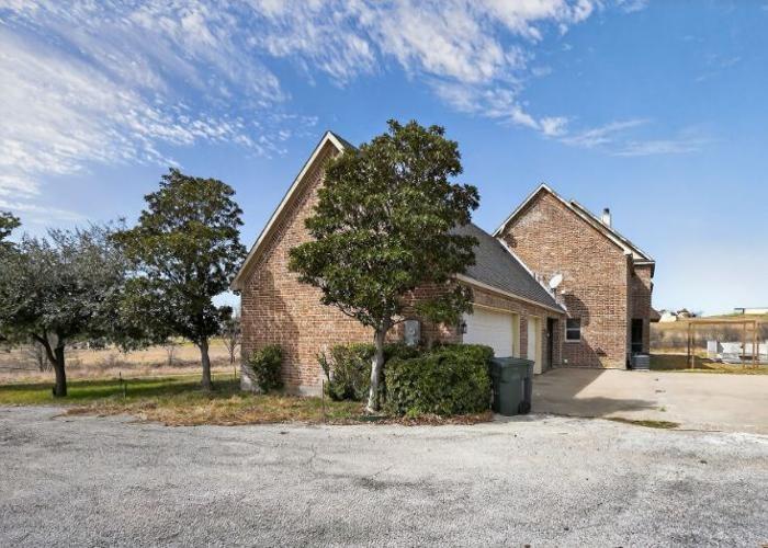 437 Aledo Creeks Rd, Fort Worth, TX 76126 photo