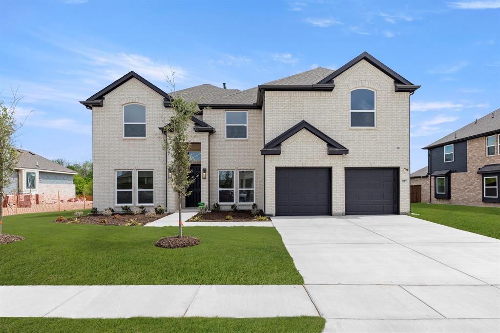 937 Gold Finch Ln, Forney, TX 75126