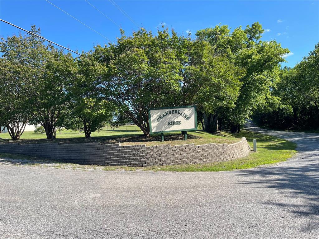 52 Quail Run Rd, Sherman, TX 75090
