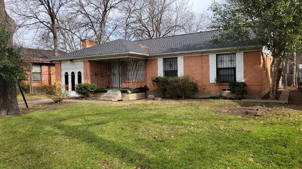 1251 Pentagon Pkwy, Dallas, TX 75216