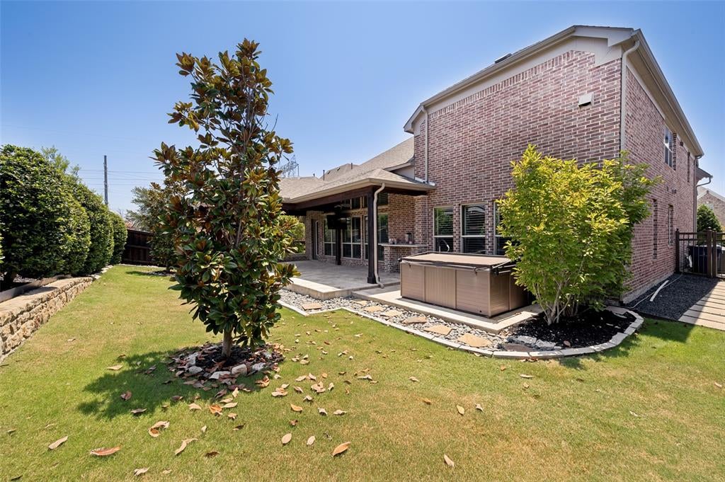 2264 Hidalgo Ln, Frisco, TX 75034 photo