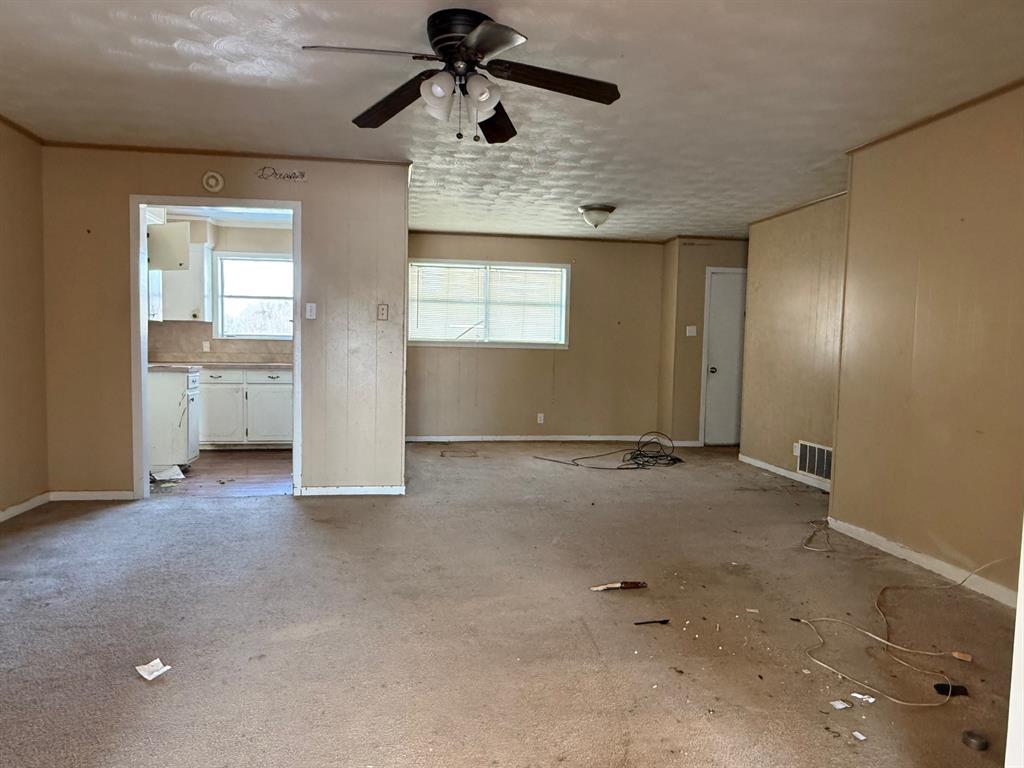 1930 Farm To Market Road 195, Paris, TX 75460 photo