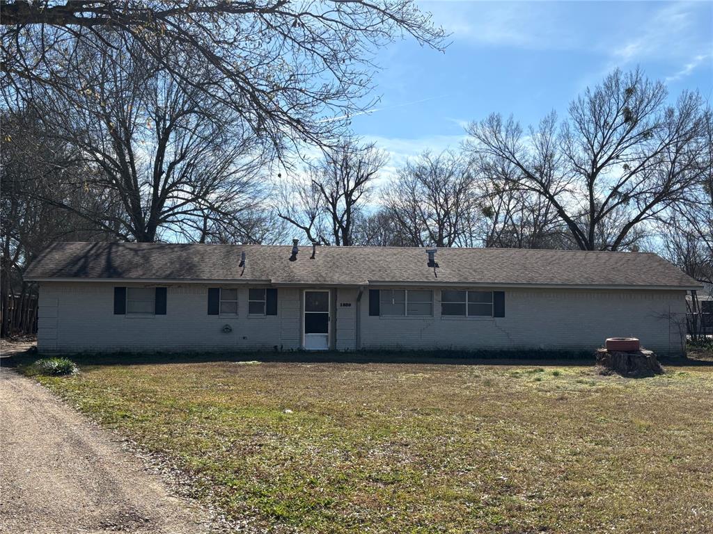 1930 Farm To Market Road 195, Paris, TX 75460