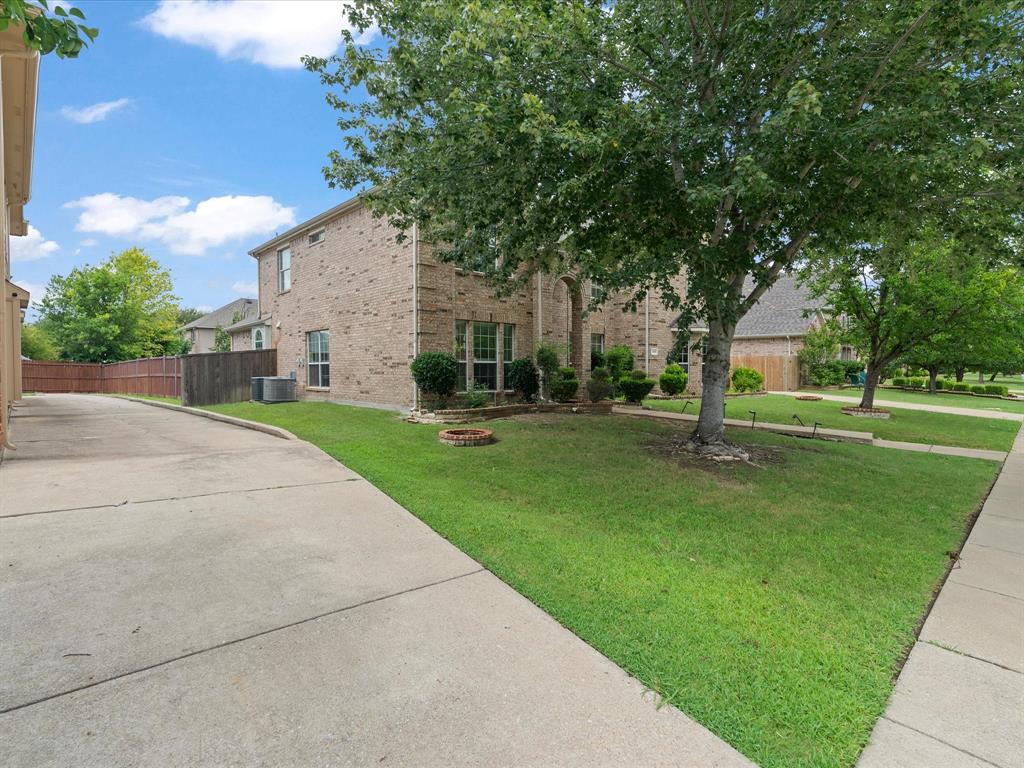 408 Cave River Dr, Murphy, TX 75094 photo