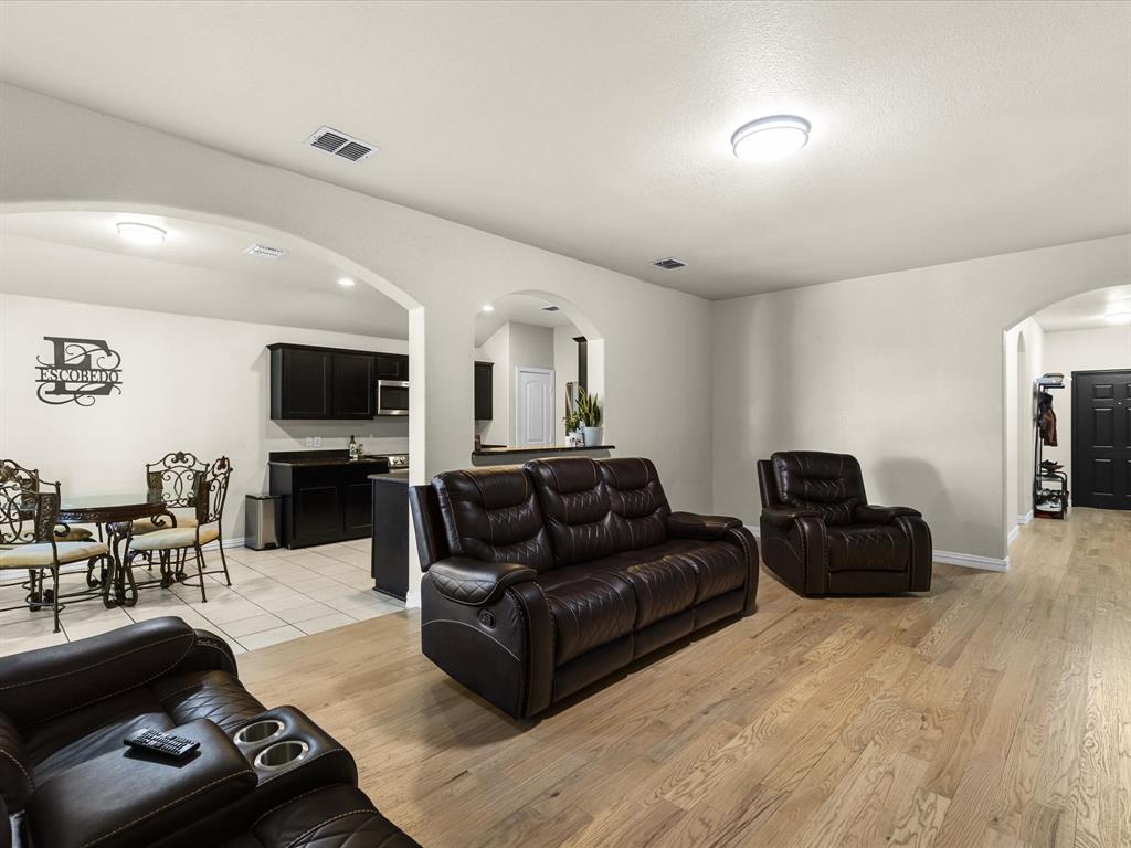 6214 Teague Dr, Dallas, TX 75241 photo