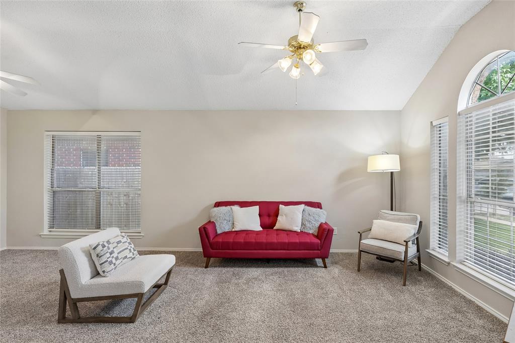 2332 Cap Rock Ln, Fort Worth, TX 76133 photo