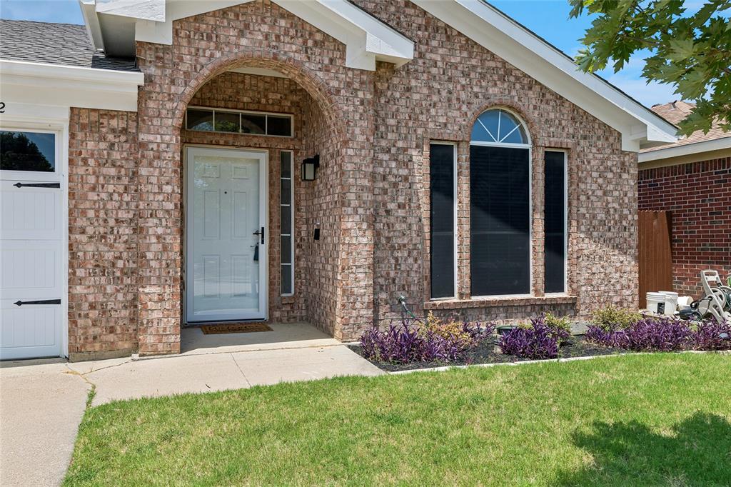 2332 Cap Rock Ln, Fort Worth, TX 76133 photo