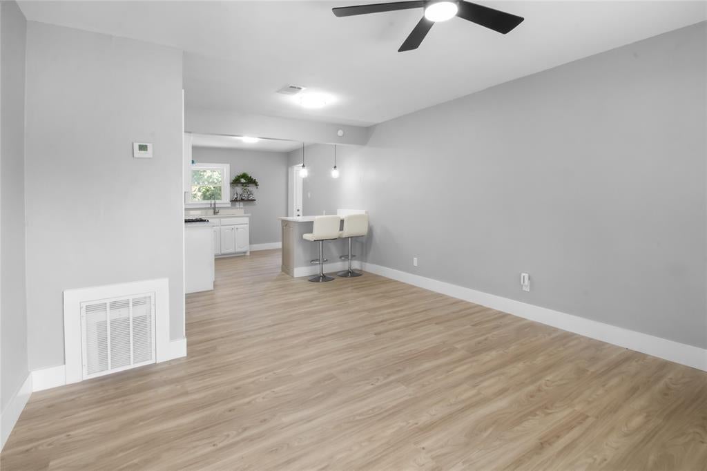 5624 S Hampshire Blvd, Fort Worth, TX 76112 photo